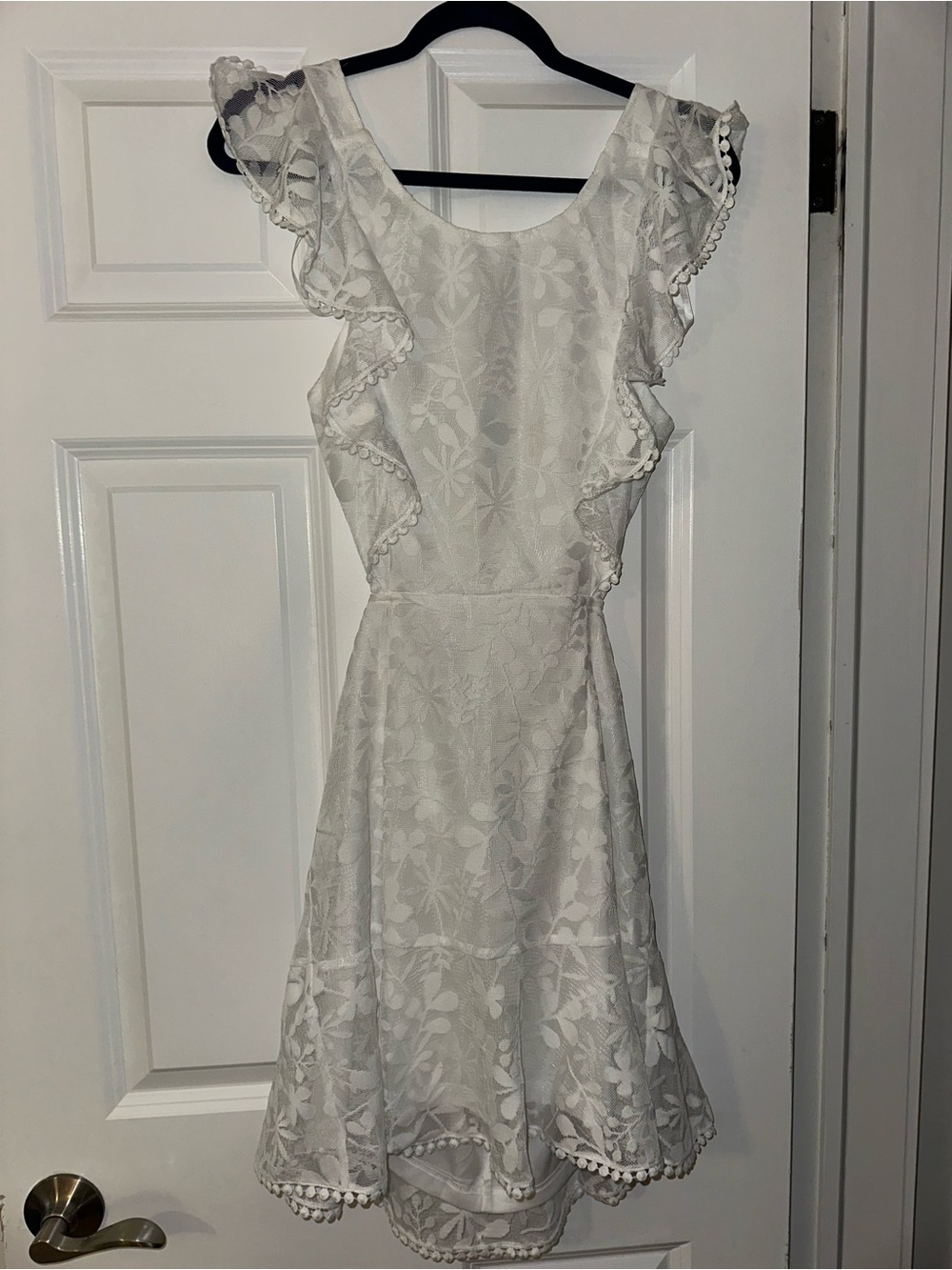 Hello Molly White Backless Floral Lace Ruffle Dress